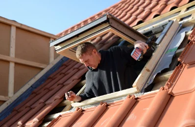 Pose de fenêtres de toit Velux à Lottinghen